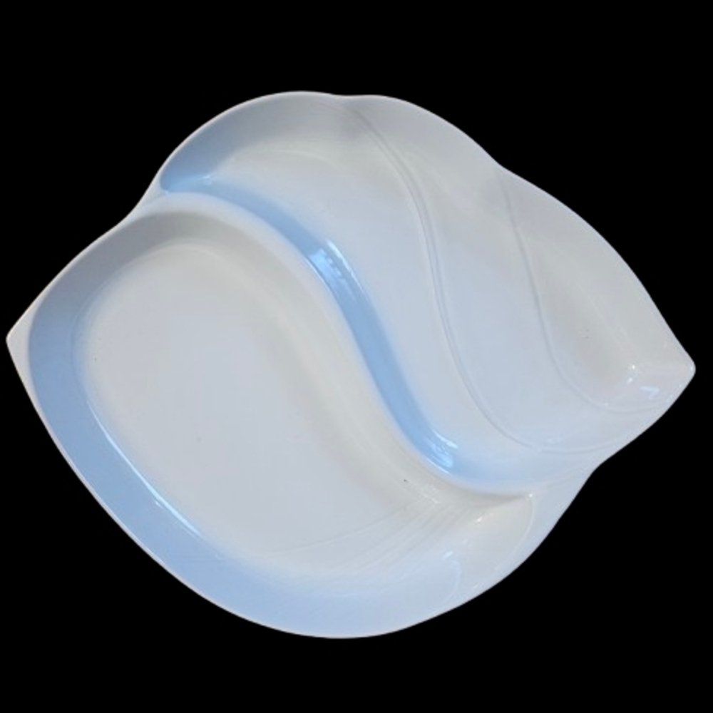 *Andrea By Sadek Seashell Shaped Serving Dish Porcelain Made In Japan